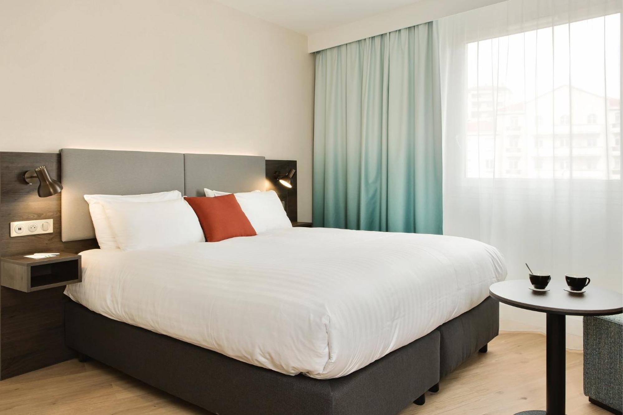 Holiday Inn Toulon City Centre By Ihg Luaran gambar
