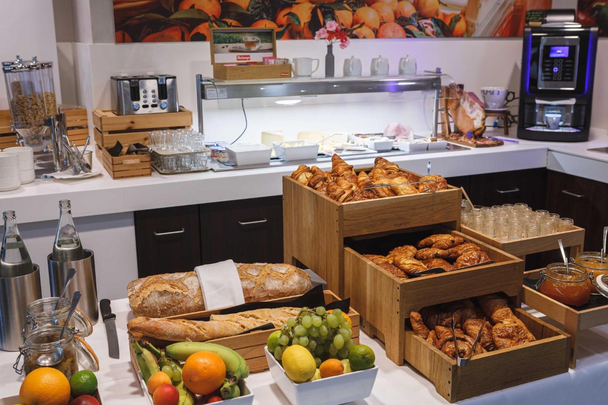 Holiday Inn Toulon City Centre By Ihg Luaran gambar